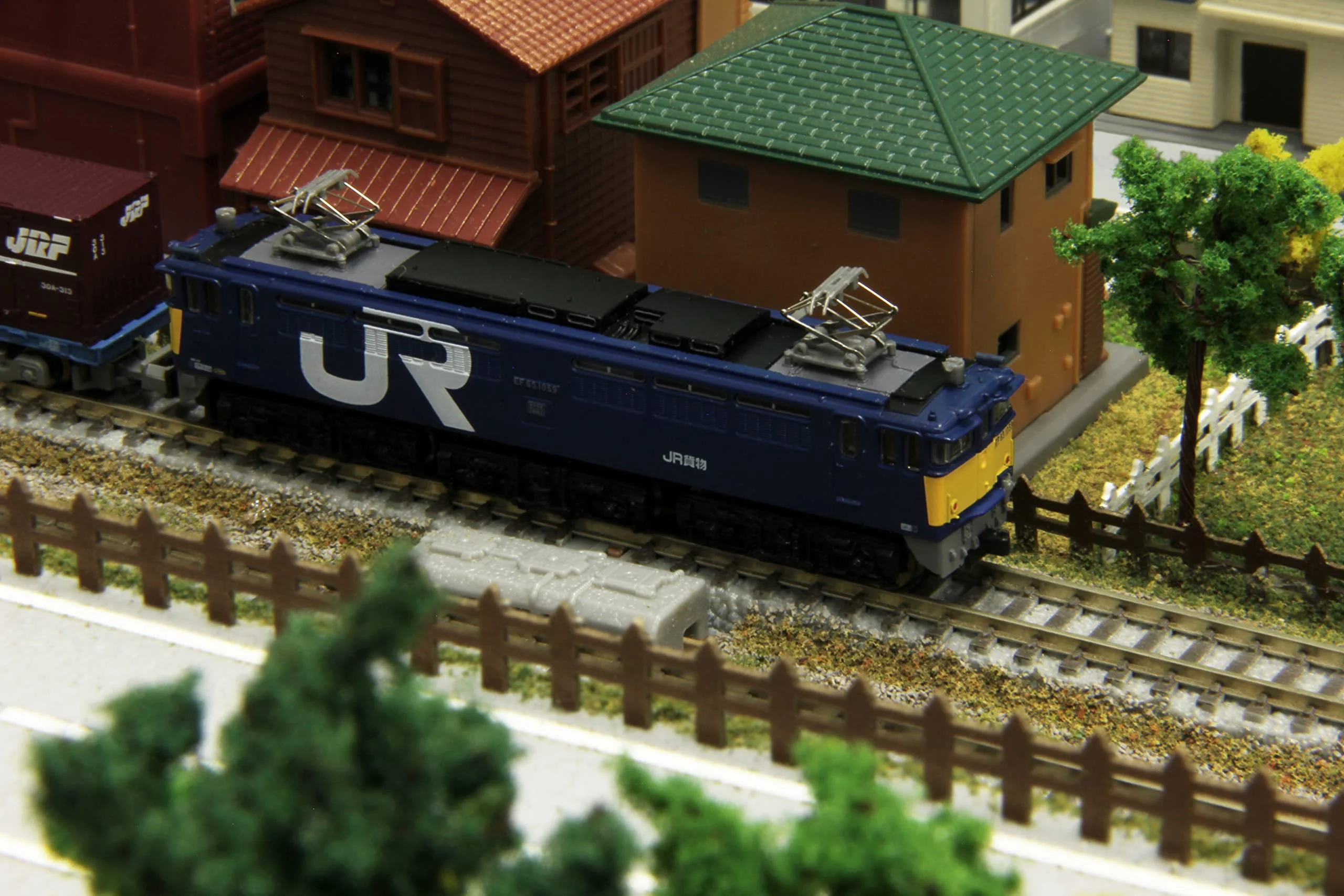 Thumbnail 4